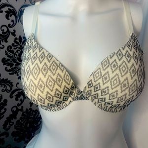 Xhilaration push-up bra